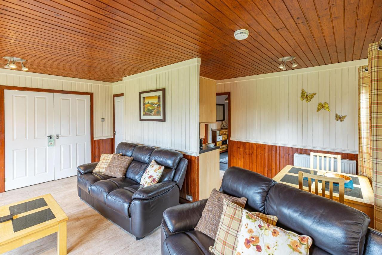Bluebell 3 With Hot Tub Chalet *