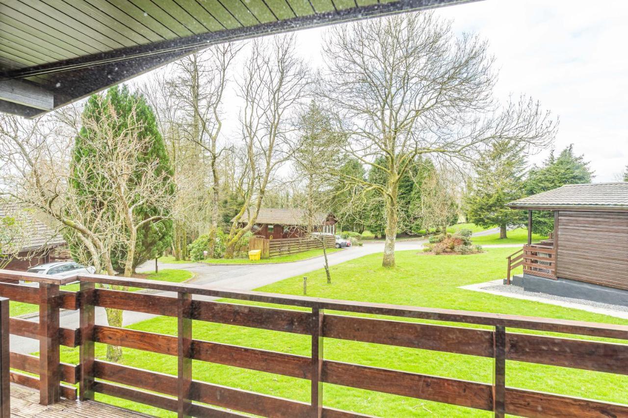 Chalet Bluebell 3 With Hot Tub Newton Stewart